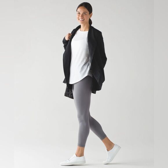 Lululemon Belle Black Wrap Sweatshirt Cardigan Sz 4 - Picture 5 of 16